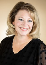 Heather McGannon, Marketing Director and Fieldstone Villas Manager at Otterbein Sunset Village.