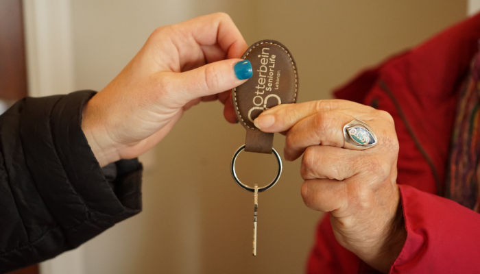 (blog image) otterbein-resident-senior-apartment-to-home-video